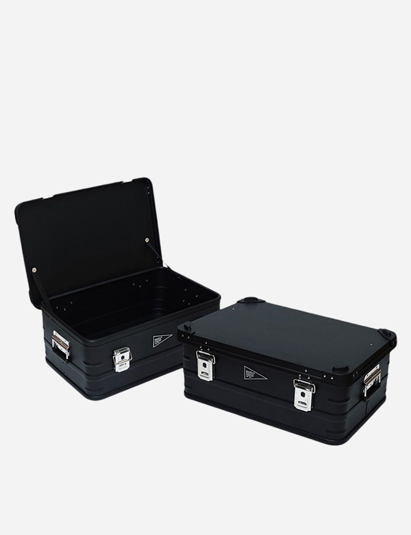 The Al Container M (45L)